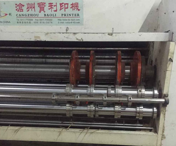 紙箱設（shè）備